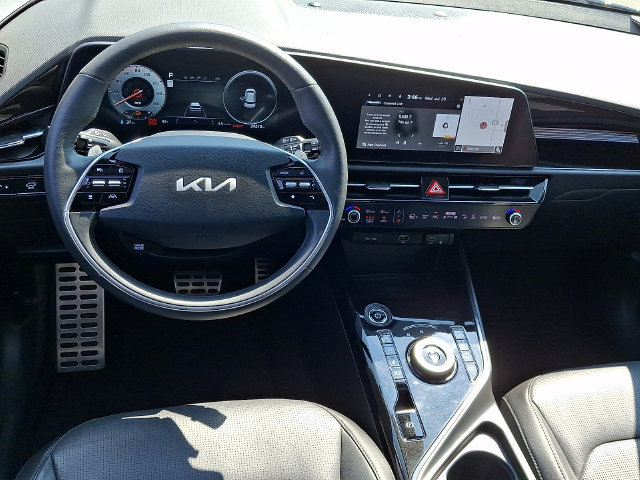 Used 2023 Kia Niro Wave w/ Wave Preserve Package FWD image 11