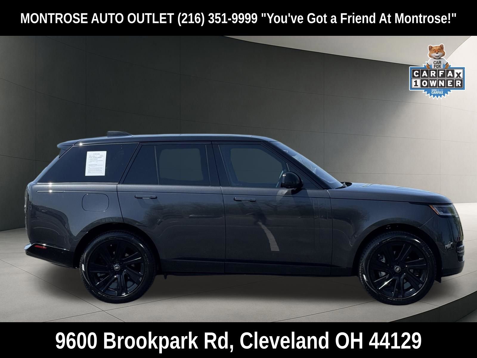 Used 2023 Land Rover Range Rover SE AWD/4WD image 3