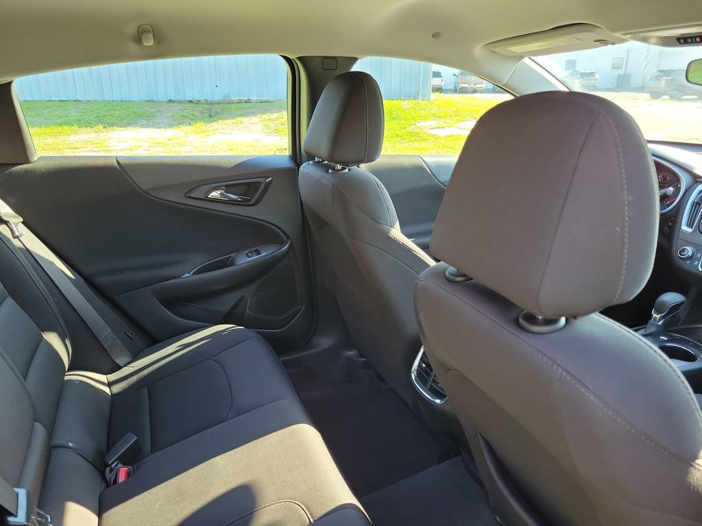 Used 2024 Chevrolet Malibu LT FWD image 31