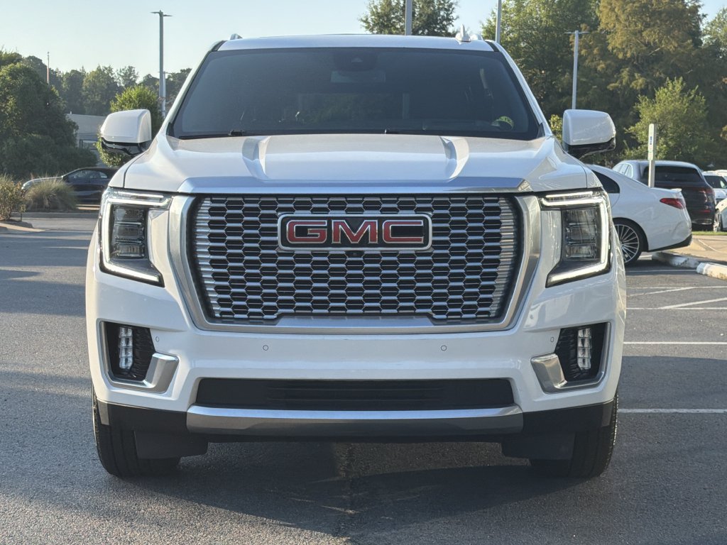 Used 2023 GMC Yukon Denali RWD image 8
