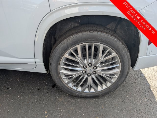 New 2027 Buick Enclave Avenir w/ LPO, Floor Liner Package AWD/4WD image 22