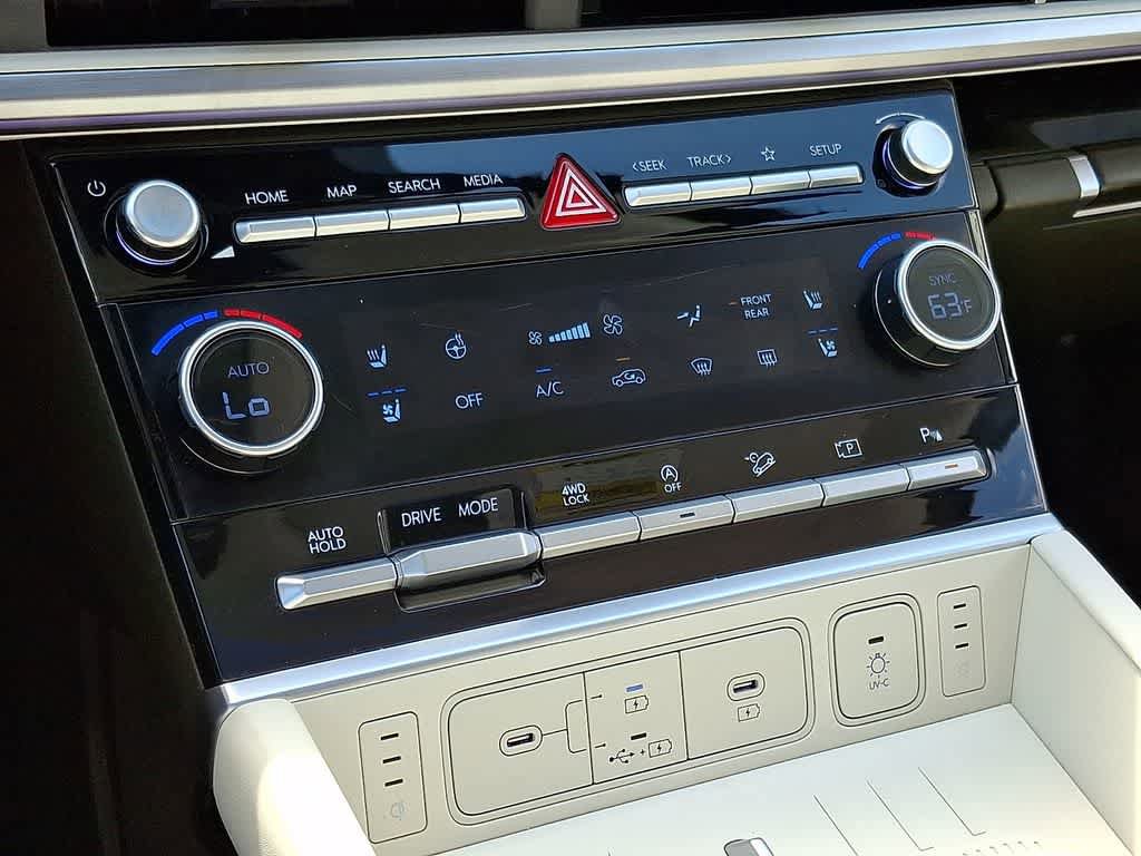 Used 2025 Hyundai Santa Fe Calligraphy AWD/4WD image 16