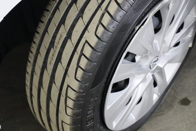 Used 2024 Nissan Sentra S image 33