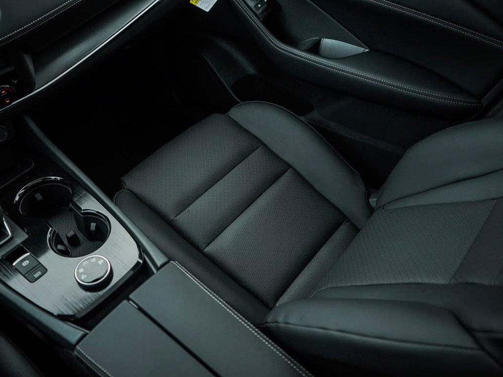 New 2026 Nissan Rogue SV image 26