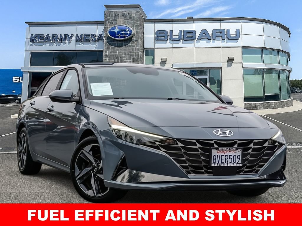Used 2021 Hyundai Elantra SEL w/ Convenience + Premium Package