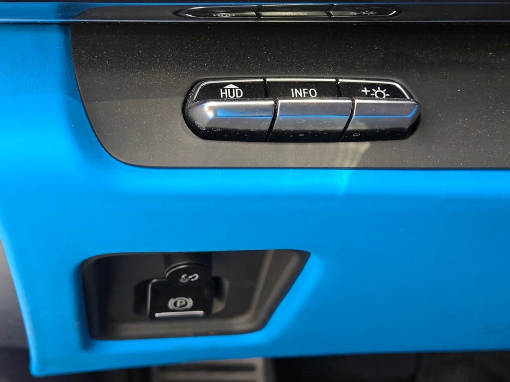 Used 2023 Chevrolet Corvette Stingray Premium Conv w/ Stealth Interior Trim Package image 28