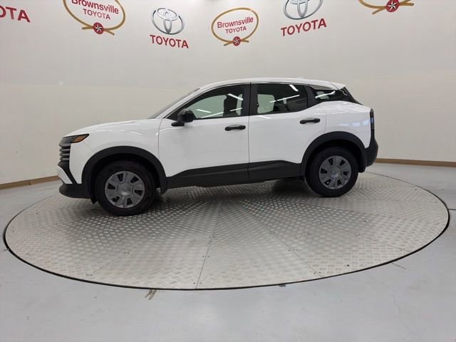 Used 2025 Nissan Kicks S FWD image 5