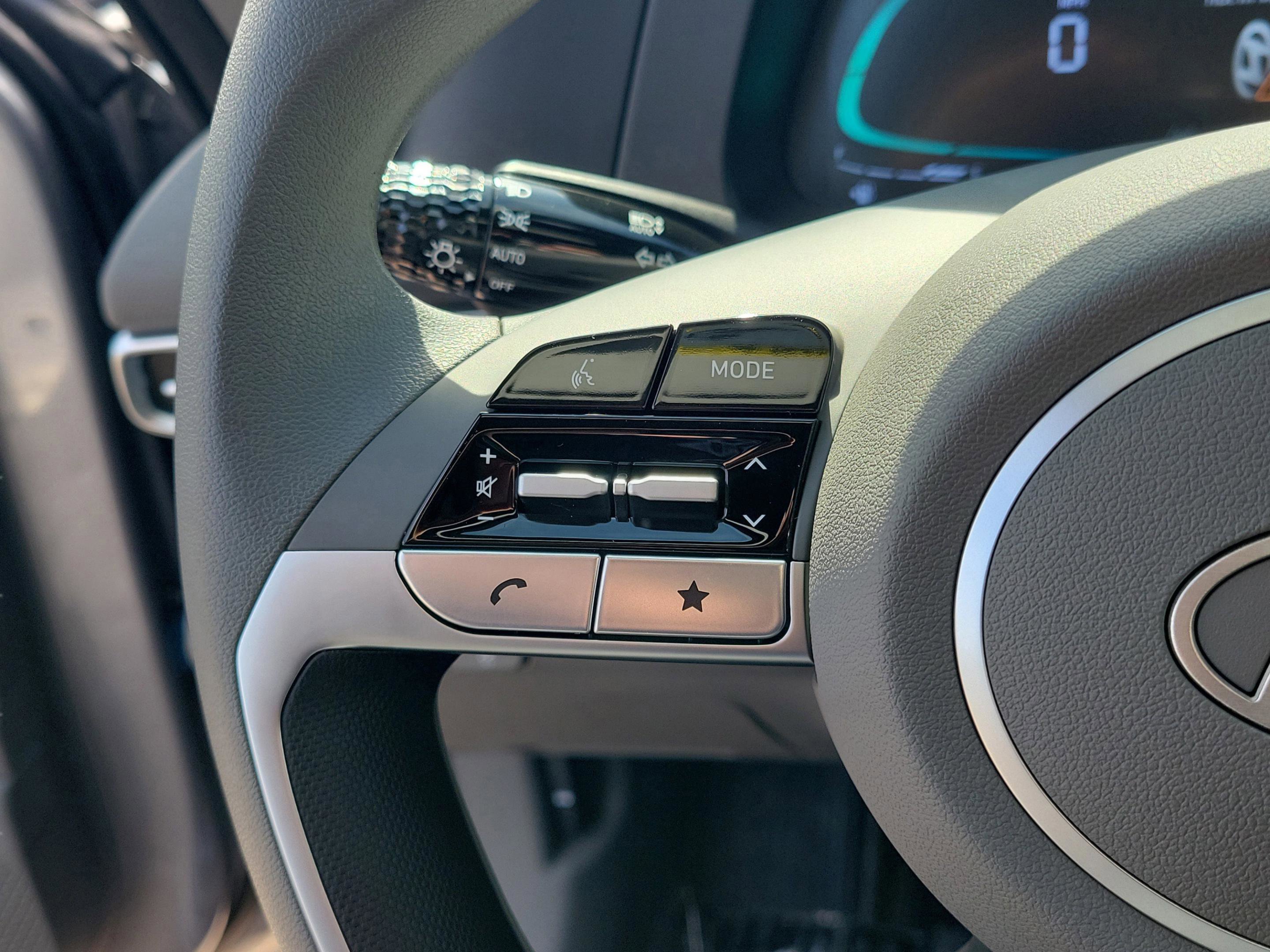 New 2025 Hyundai Elantra Blue w/ Cargo Package image 12