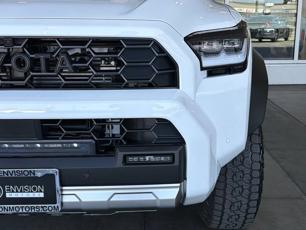 New 2026 Toyota 4Runner Trailhunter AWD/4WD image 5