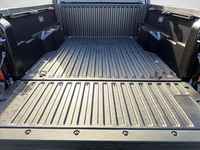 Certified 2025 Toyota Tacoma SR5 image 22