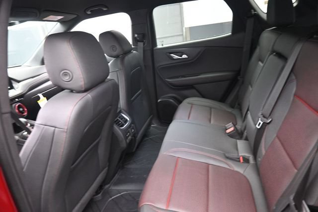 New 2026 Chevrolet Blazer RS w/ LPO, Floor Liner Package FWD image 9
