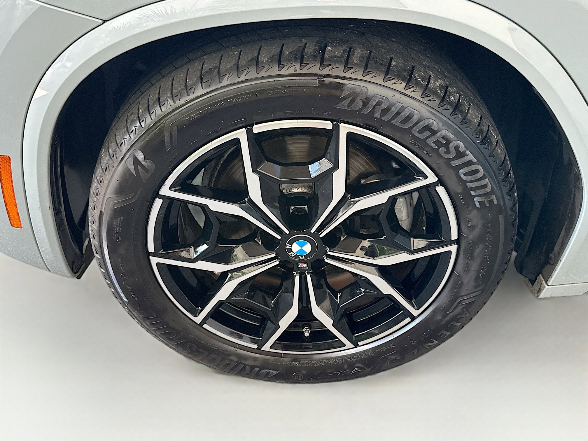 Used 2023 BMW X4 xDrive30i w/ M Sport Package image 34