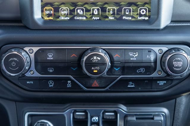 Used 2023 Jeep Wrangler Unlimited Sport AWD/4WD image 13