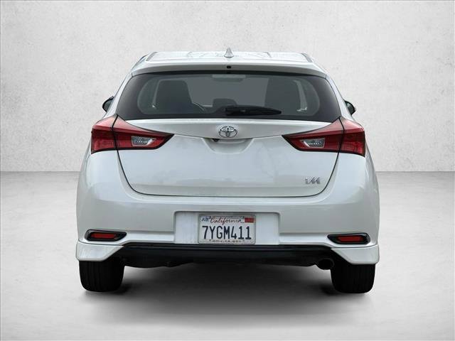 Used 2017 Toyota Corolla iM image 6