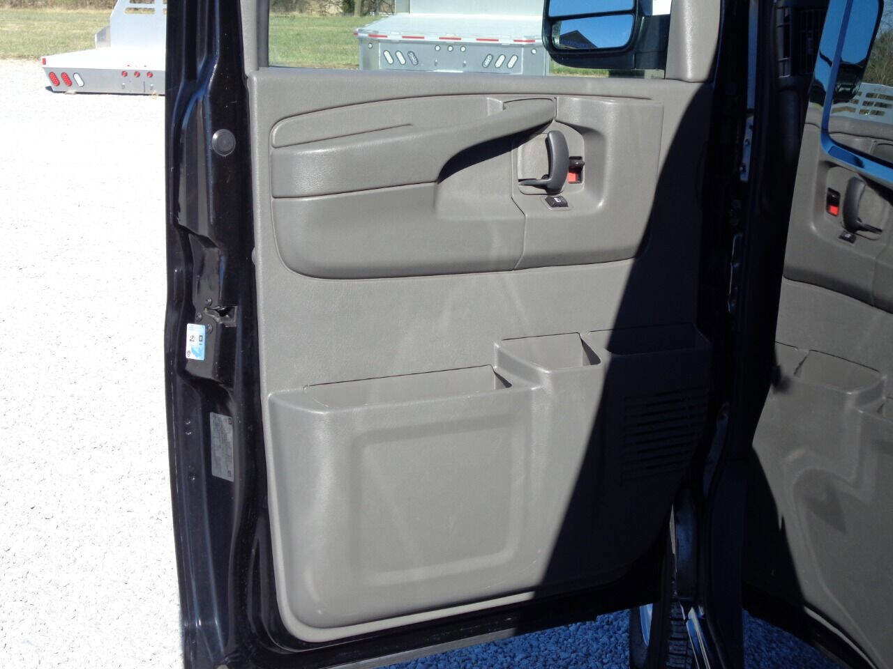 Used 2013 Chevrolet Express 1500 LT w/ LT Preferred Equipment Group image 25