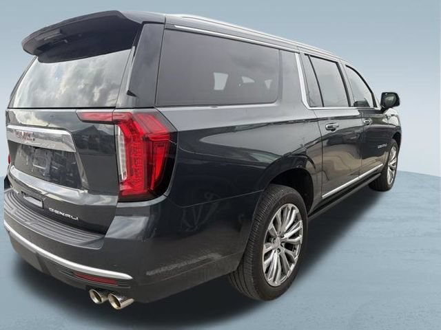 Used 2021 GMC Yukon XL Denali w/ Denali Premium Package RWD image 15