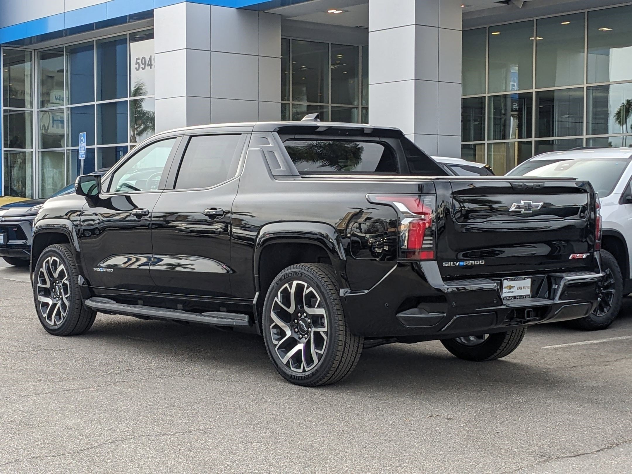 New 2024 Chevrolet Silverado EV RST w/ LPO, Utility Wall Package image 4