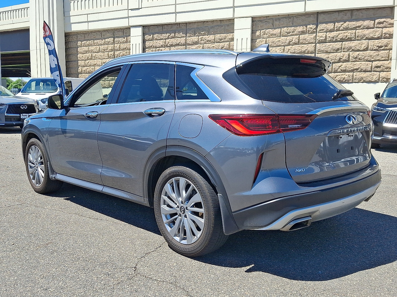 Used 2023 INFINITI QX50 Luxe w/ Cargo Package AWD/4WD image 6