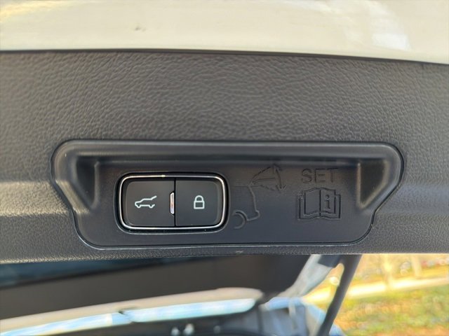 Used 2021 Ford Explorer ST image 21