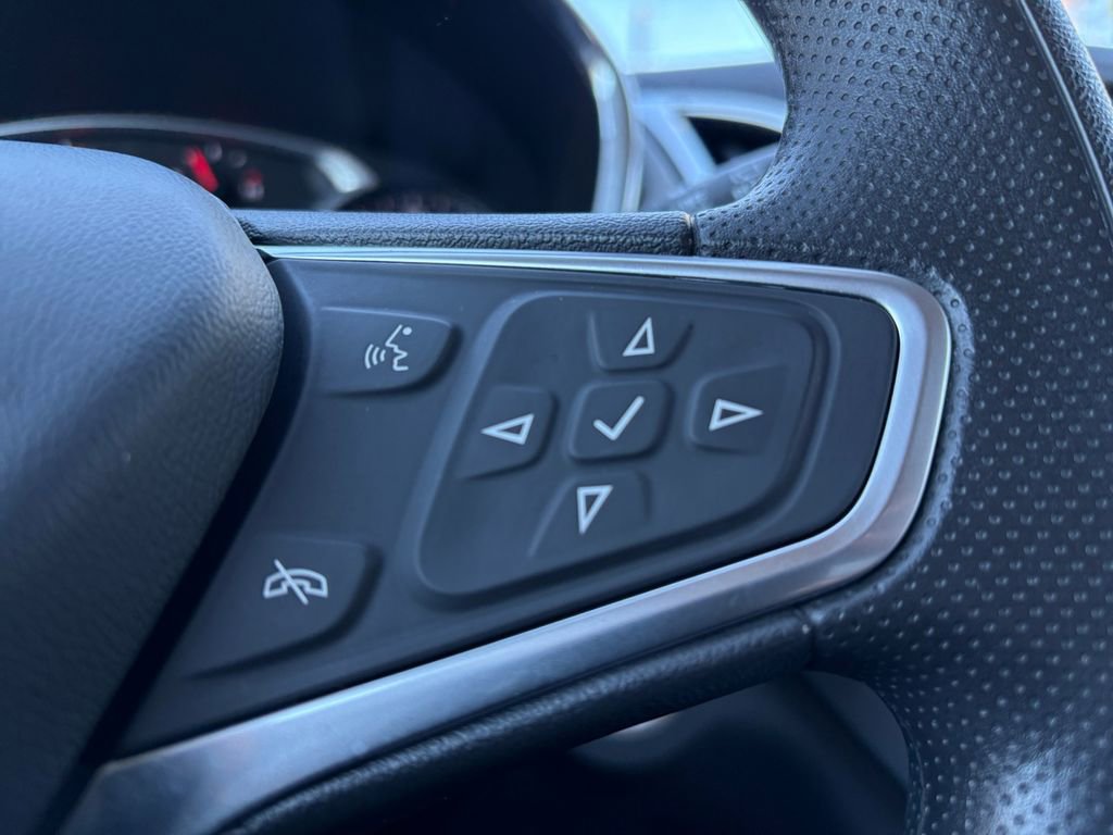 Used 2022 Chevrolet Equinox LT image 17