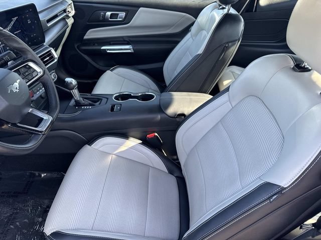 Used 2025 Ford Mustang GT Premium RWD image 22