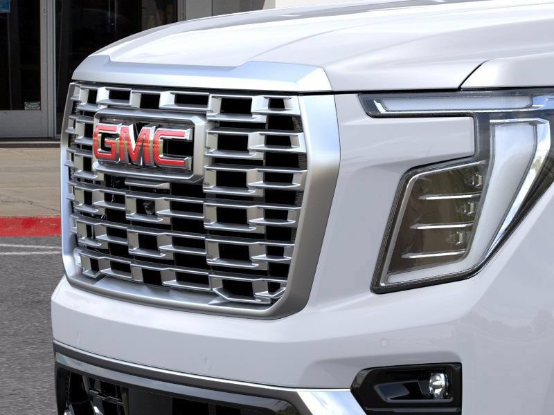 New 2026 GMC Yukon Denali w/ Denali Reserve Package AWD/4WD image 14