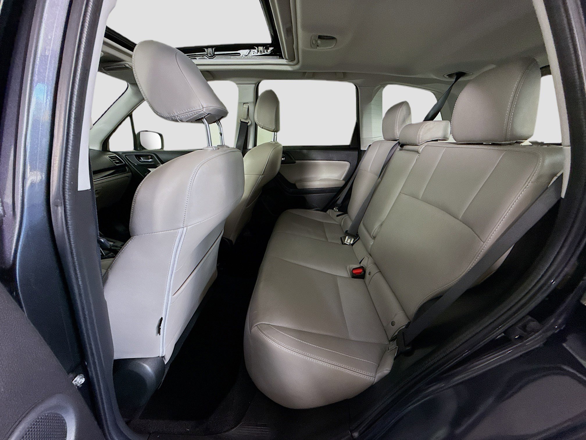 Used 2017 Subaru Forester 2.5i Limited image 24