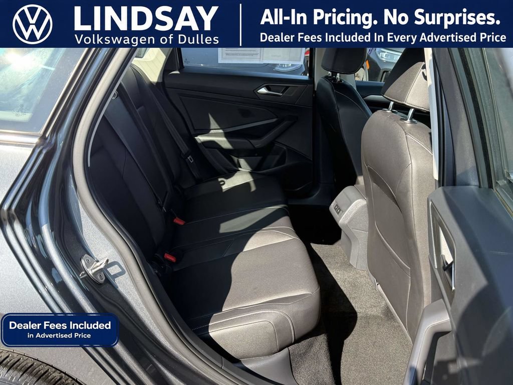 Used 2019 Volkswagen Jetta SE FWD image 11