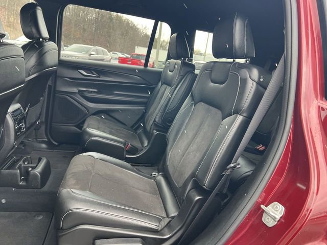 Used 2023 Jeep Grand Cherokee L Laredo image 17