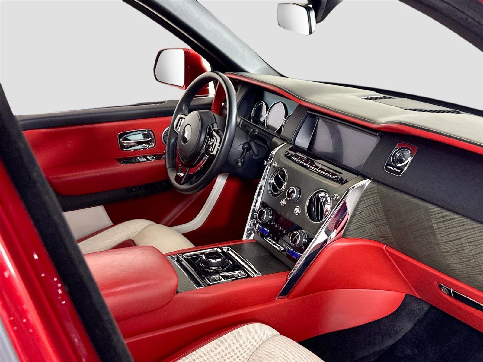 Used 2019 Rolls-Royce Cullinan image 38