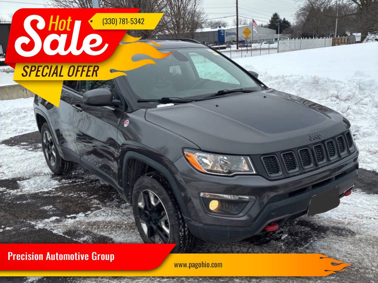 Used 2018 Jeep Compass Trailhawk image 1