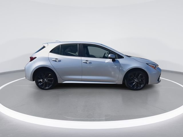 Used 2025 Toyota Corolla XSE image 9