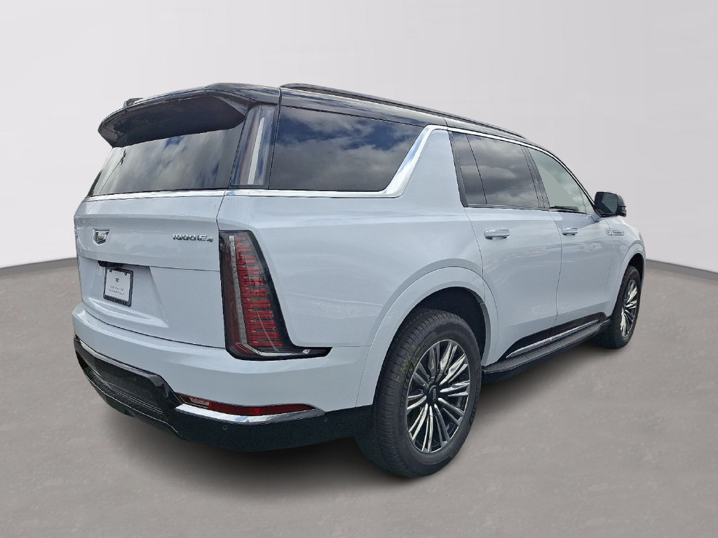 New 2026 Cadillac Escalade IQL Luxury w/ LPO, Floor Liner Package AWD/4WD image 4