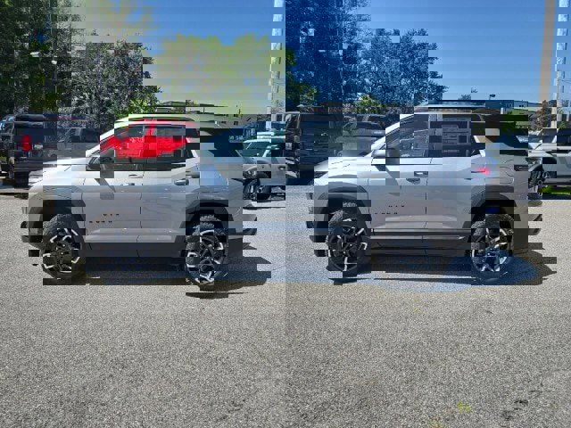 New 2026 Chevrolet Equinox ACTIV image 7