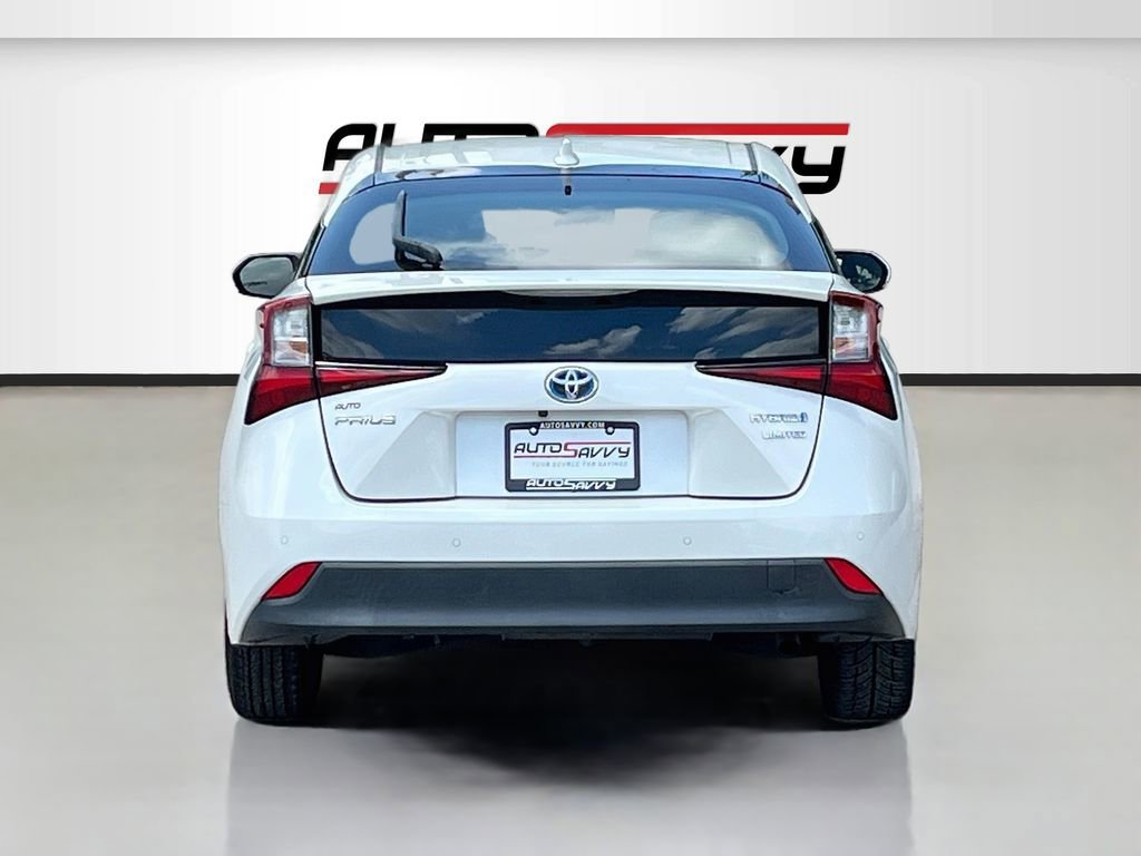 Used 2022 Toyota Prius Limited FWD image 6