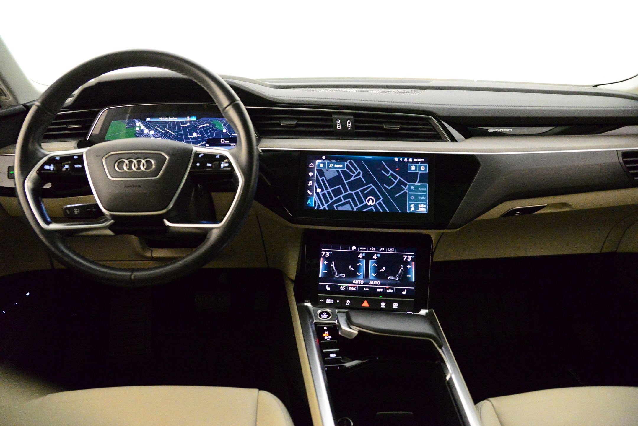 Certified 2024 Audi Q8 e-tron Premium image 12