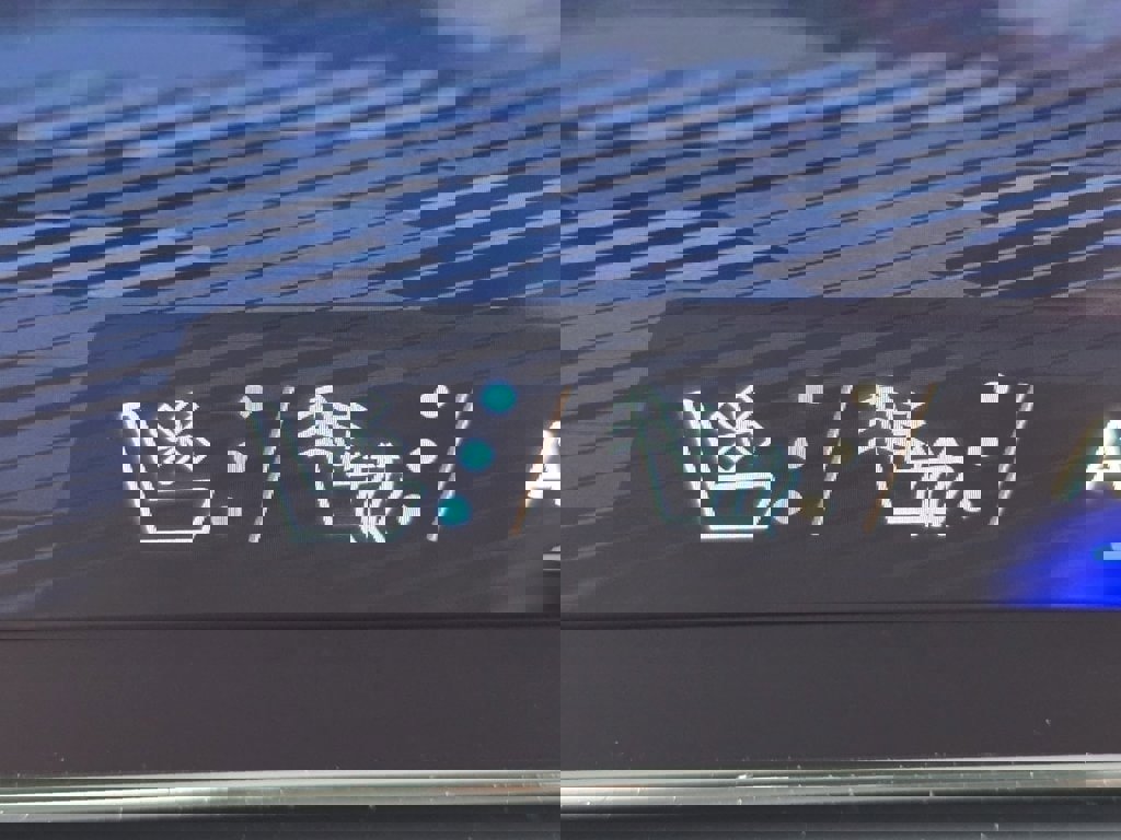 New 2025 Chevrolet Suburban Premier image 4