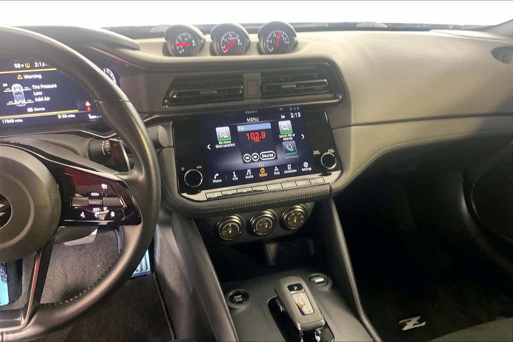 Used 2025 Nissan Z Performance w/ Floor Mat Package RWD image 8