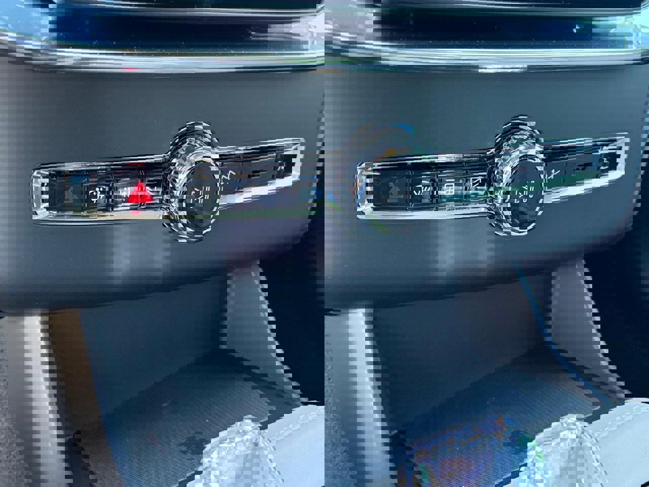 New 2026 Volvo XC90 B5 Ultra w/ Lounge Package image 10