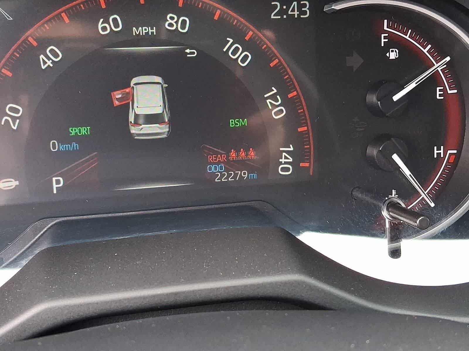 Used 2025 Toyota RAV4 XLE Premium w/ Weather Package FWD image 21