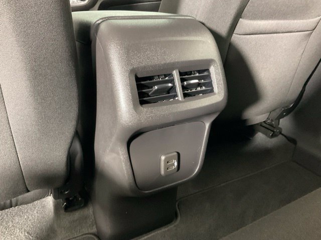 Used 2024 Chevrolet Equinox LT FWD image 22