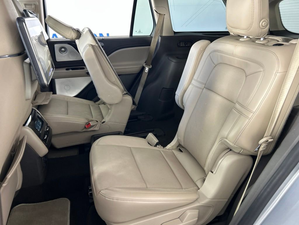 Used 2020 Lincoln Aviator Reserve w/ Equipment Group 202A AWD/4WD image 44
