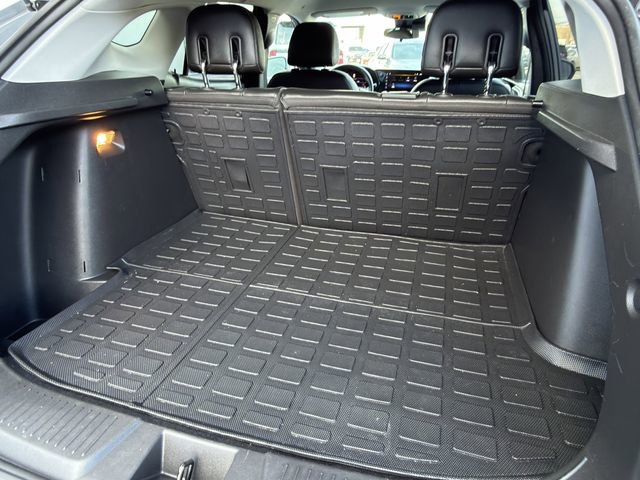 Used 2024 Chevrolet Trax LT w/ LT Convenience Package image 28