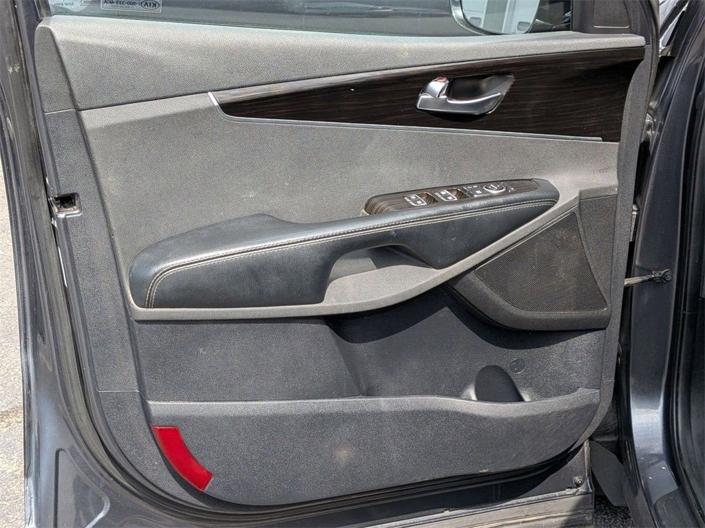 Used 2019 Kia Sorento EX image 15