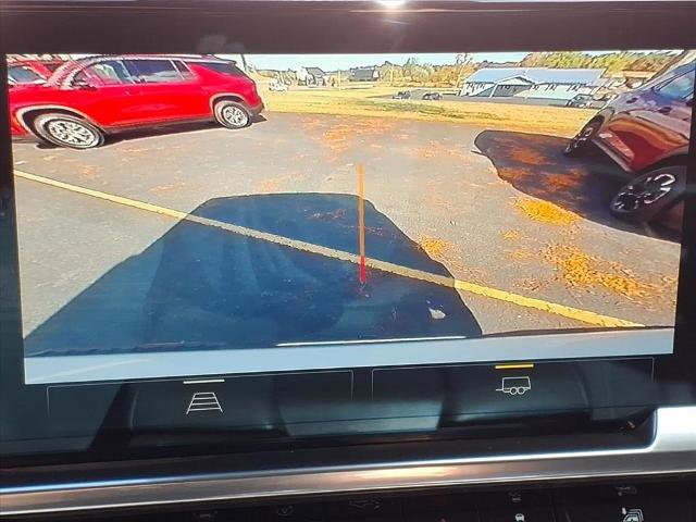 Used 2023 Chevrolet Silverado 1500 LT image 23