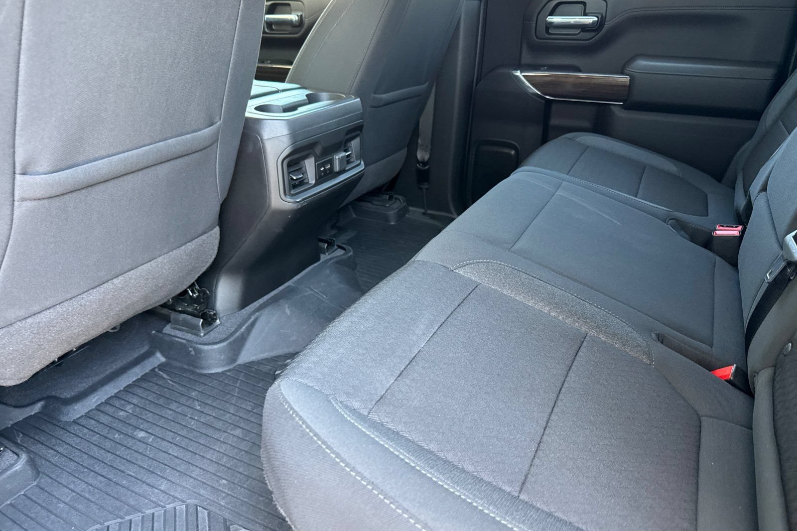 Used 2022 Chevrolet Silverado 1500 LT Trail Boss w/ Safety Package AWD/4WD image 12