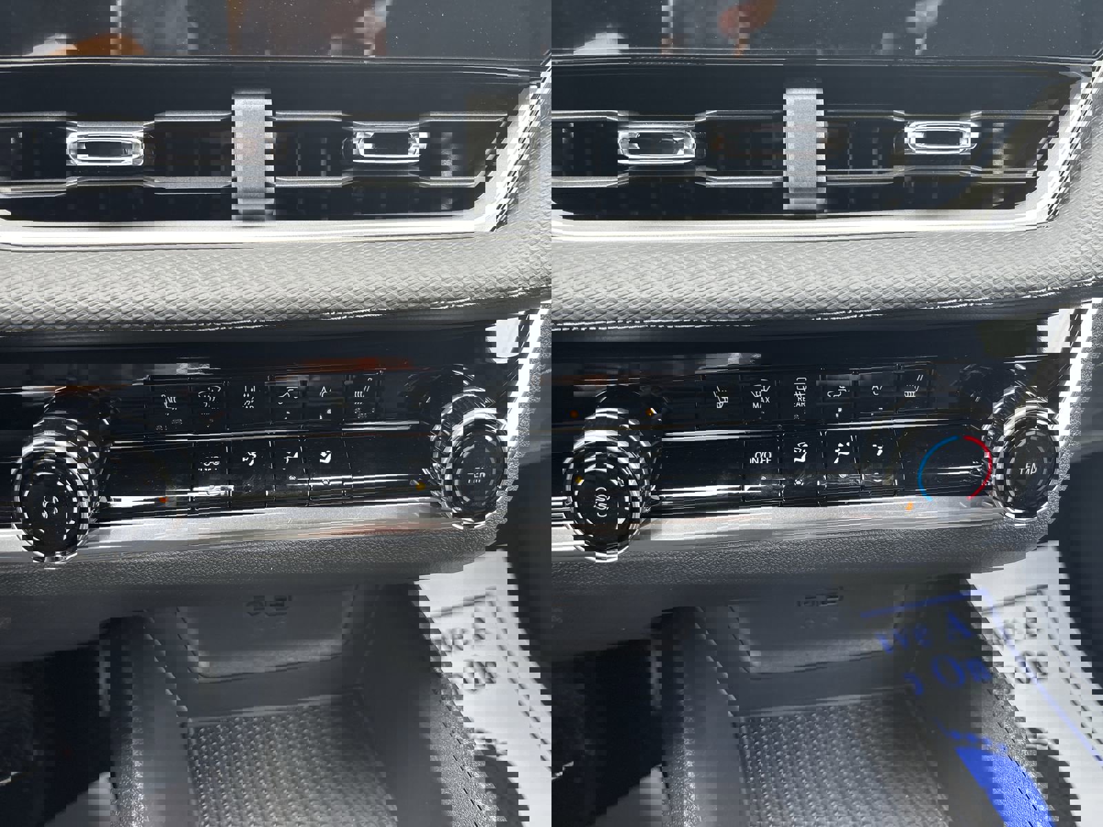 New 2026 Chevrolet Equinox LT image 21