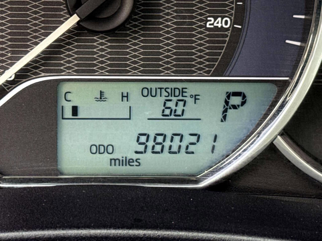 Used 2015 Toyota Corolla LE FWD image 16
