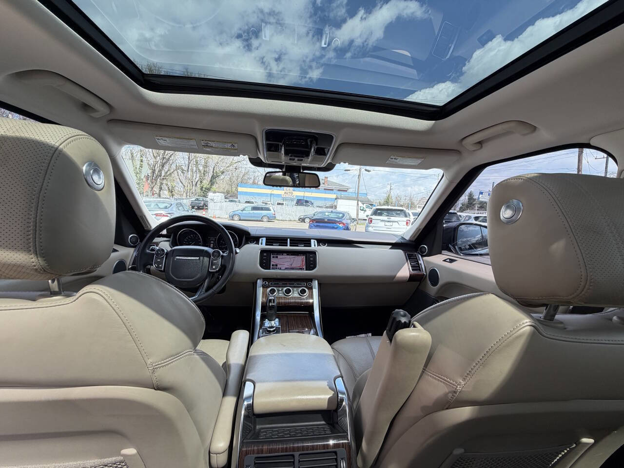 Used 2014 Land Rover Range Rover Sport HSE image 21