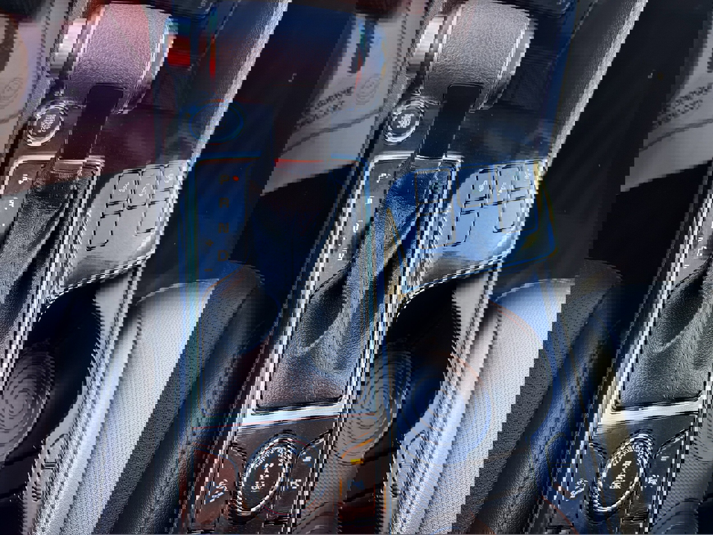 Used 2023 Kia Sportage EX image 13